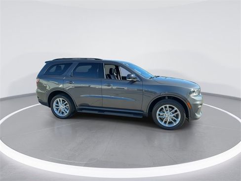 Used 2025 Dodge Durango GT image 9