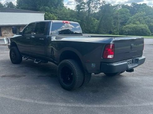 Used 2018 RAM 3500 Tradesman w/ Chrome Appearance Group AWD/4WD image 10