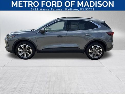 Certified 2023 Ford Escape Platinum AWD/4WD image 5