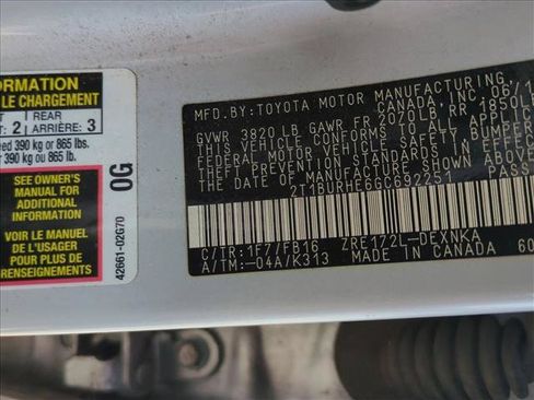 Used 2016 Toyota Corolla LE FWD image 15