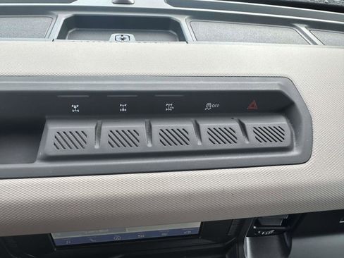 Certified 2022 Ford Bronco Big Bend w/ Sasquatch Package image 14