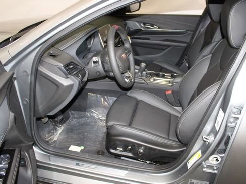 New 2026 Cadillac CT4 V Blackwing image 4