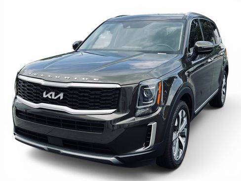 Used 2022 Kia Telluride S FWD image 5