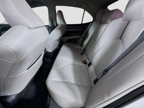 Certified 2022 Toyota Camry SE w/ Carpet Mat Package (TMS) FWD image 24