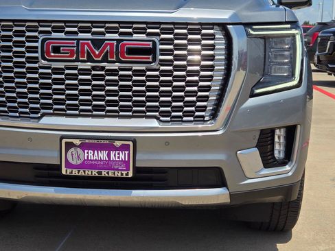 Used 2023 GMC Yukon Denali w/ Denali Reserve Package AWD/4WD image 6