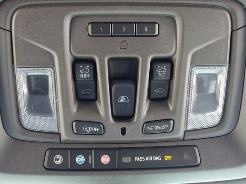 Used 2021 GMC Sierra 1500 Denali w/ Denali Ultimate Package AWD/4WD image 54