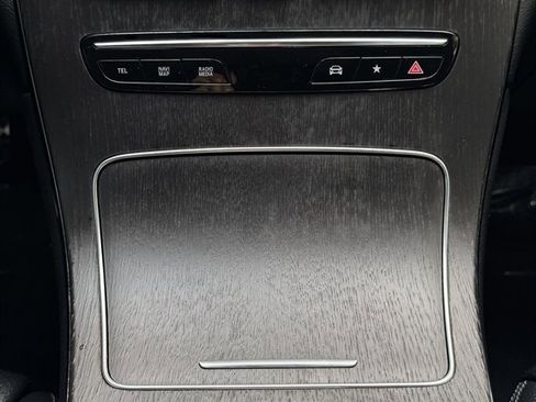 Used 2021 Mercedes-Benz GLC 300 4MATIC w/ AMG Line image 60