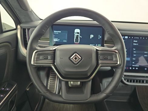 Used 2023 Rivian R1T Adventure AWD/4WD image 26