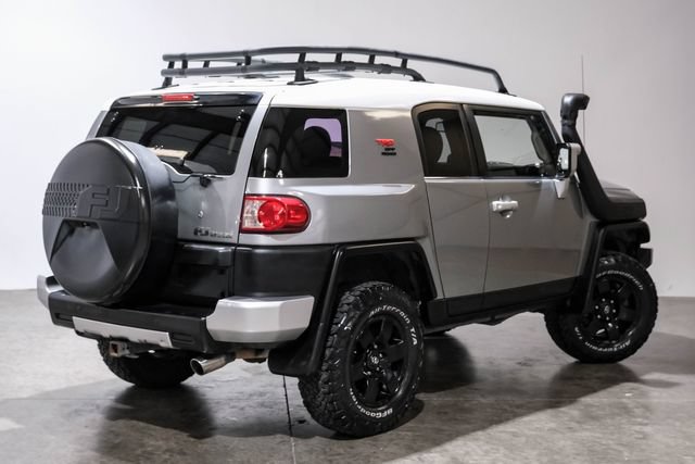 Used 2010 Toyota FJ Cruiser 4WD image 10