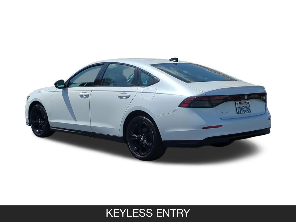 Used 2025 Honda Accord SE image 7