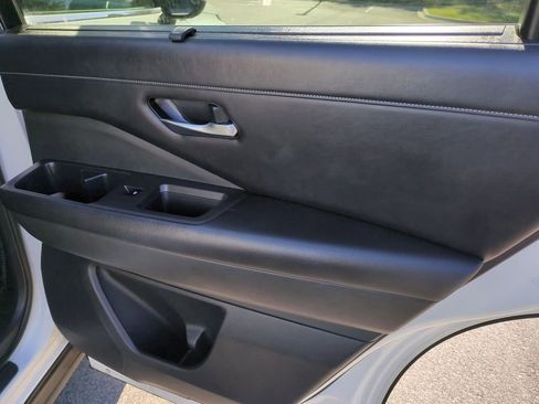 Certified 2022 Nissan Pathfinder SL w/ SL Premium Package image 35