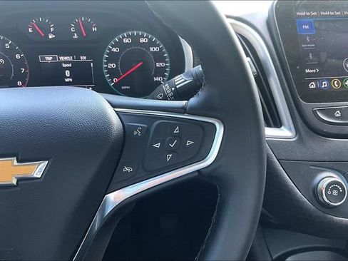 Used 2024 Chevrolet Malibu RS FWD image 18