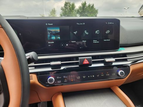 New 2026 Kia Sportage X-Line w/ X-Line Premium Package AWD/4WD image 18