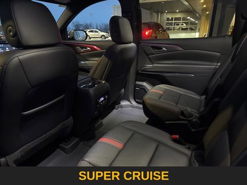 Certified 2025 Chevrolet Traverse RS w/ LPO, Floor Liner Package image 22