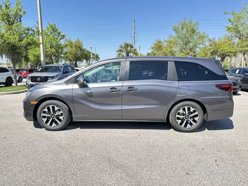 New 2026 Honda Odyssey EX-L image 3