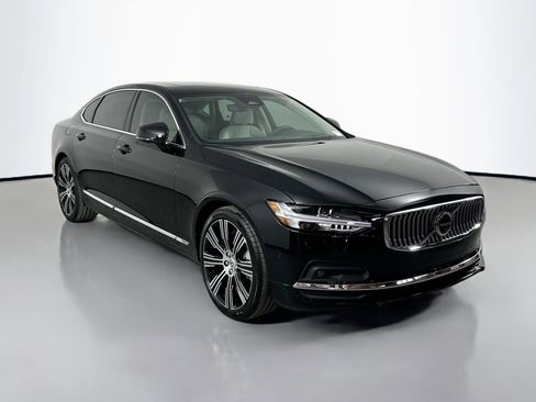 New 2025 Volvo S90 B6 Ultra w/ Lounge Package image 3