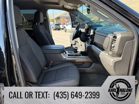 Used 2024 Chevrolet Silverado 1500 LT Trail Boss w/ Convenience Package II AWD/4WD image 40