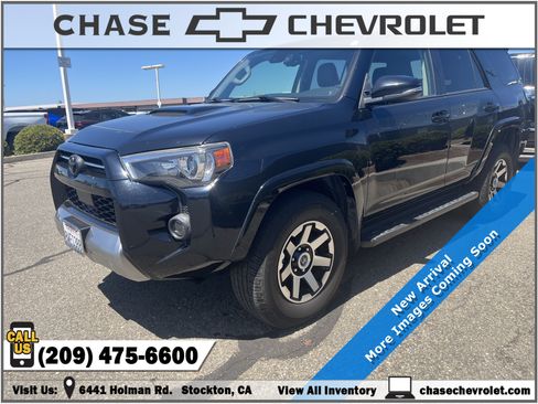 Used 2021 Toyota 4Runner TRD Off-Road Premium AWD/4WD image 1