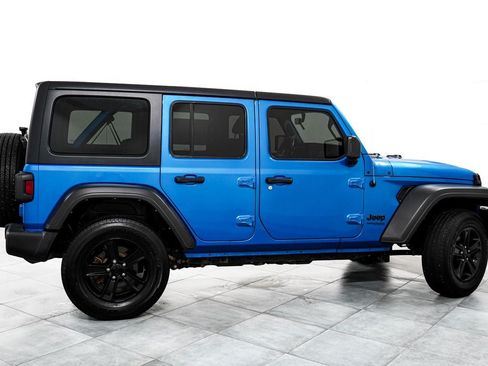Used 2022 Jeep Wrangler Unlimited Sport AWD/4WD image 7