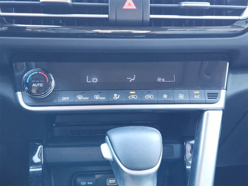 Certified 2023 Kia Seltos SX w/ SX Sunroof Package image 18