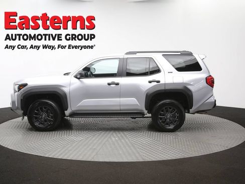 Used 2025 Toyota 4Runner SR5 AWD/4WD image 61