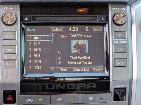 Used 2015 Toyota Tundra SR5 image 16