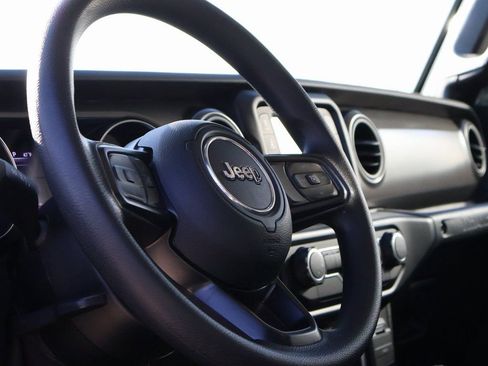 Used 2021 Jeep Wrangler Unlimited Sport image 24