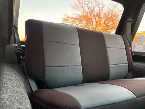 Used 1998 Jeep Wrangler SE image 15