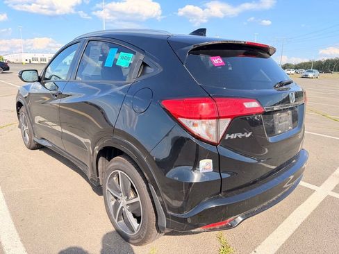 Used 2019 Honda HR-V Touring image 4