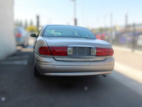 Used 2002 Buick Le Sabre Custom FWD image 3