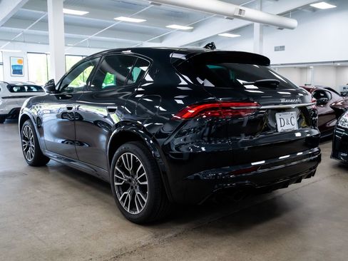 Used 2023 Maserati Grecale Modena AWD/4WD image 5