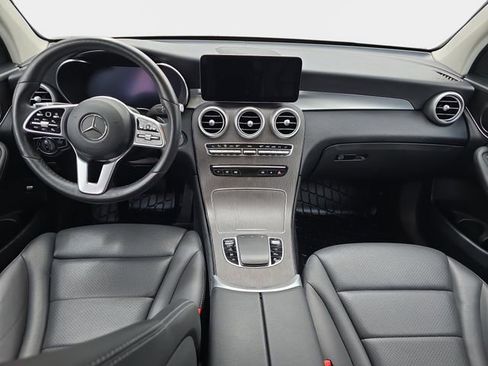 Used 2021 Mercedes-Benz GLC 300 4MATIC image 10
