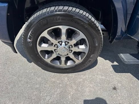 Used 2019 RAM 2500 Limited AWD/4WD image 17