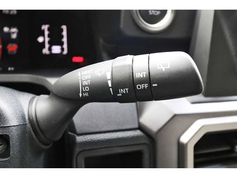 Used 2025 Toyota 4Runner SR5 image 18