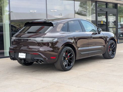 New 2026 Porsche Macan GTS AWD/4WD image 9