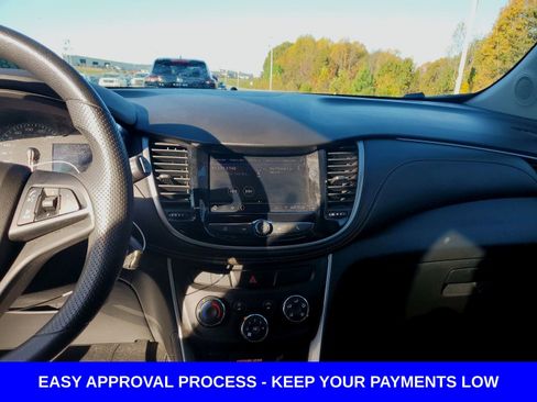 Used 2020 Chevrolet Trax LS w/ Tint and Cruise Package image 16