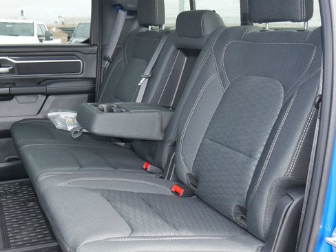 New 2026 RAM 1500 4x4 Crew Cab image 21