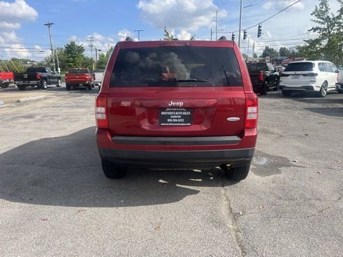 Used 2013 Jeep Patriot Latitude image 5
