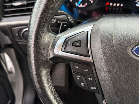 Used 2019 Ford Edge SEL AWD/4WD image 21
