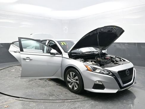 Used 2021 Nissan Altima 2.5 S image 34