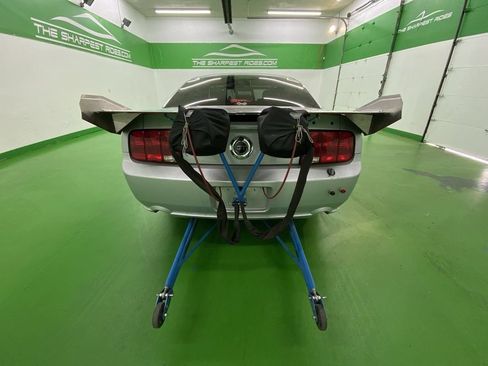 Used 2007 Ford Mustang GT Premium RWD image 4