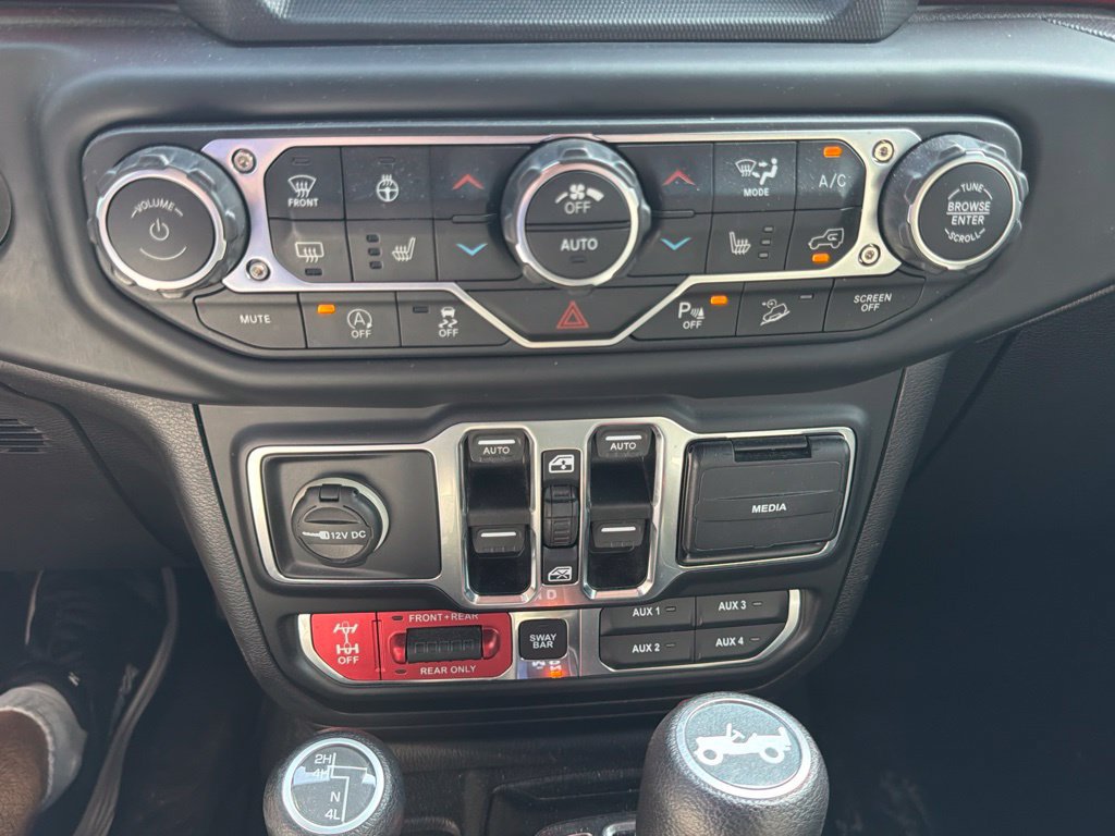 Used 2019 Jeep Wrangler Unlimited Rubicon AWD/4WD image 34