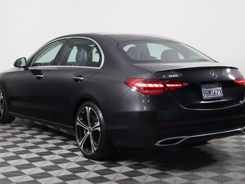 Used 2022 Mercedes-Benz C 300 Sedan image 6