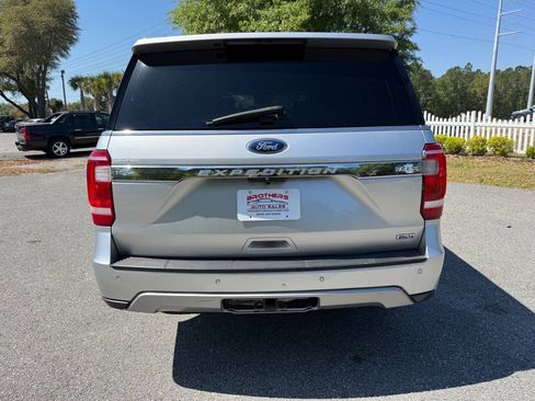 Used 2019 Ford Expedition Max XLT w/ Equipment Group 202A AWD/4WD image 49