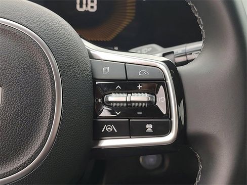 Used 2025 Kia Sorento X-Line EX image 9