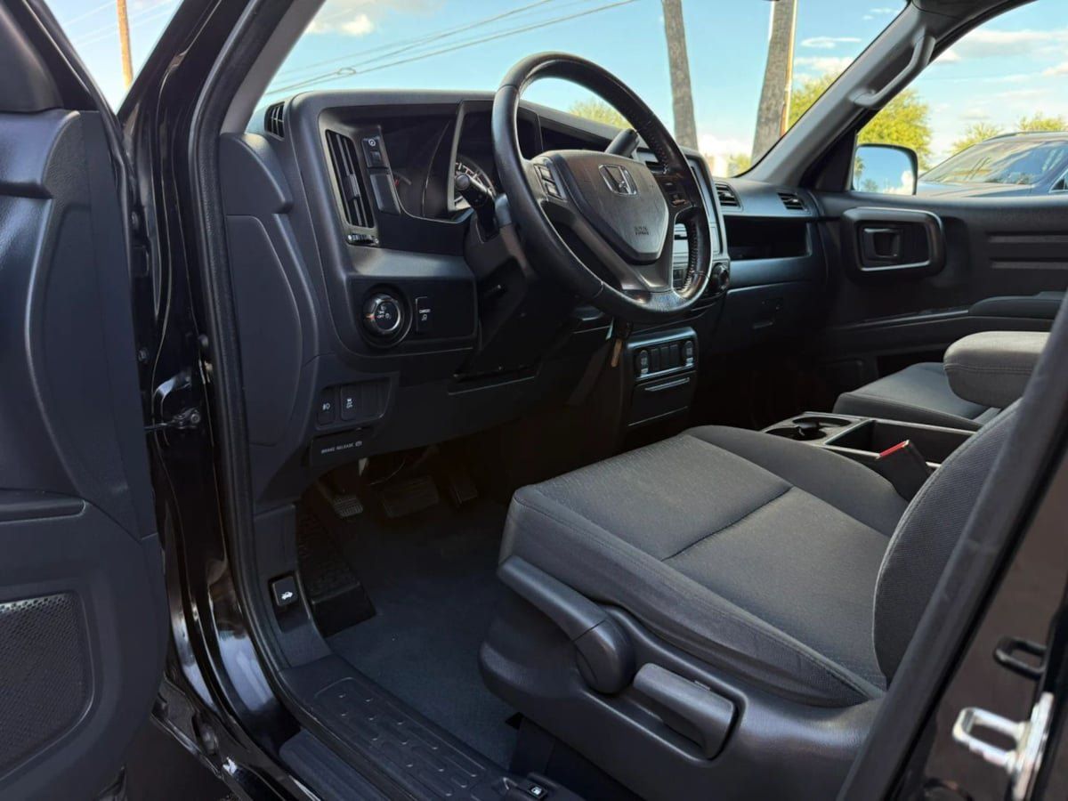 Used 2013 Honda Ridgeline Sport image 36