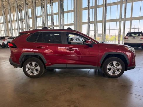 Used 2023 Toyota RAV4 XLE w/ Convenience Package AWD/4WD image 2