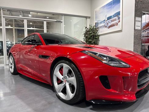 Used 2016 Jaguar F-TYPE R AWD/4WD image 22