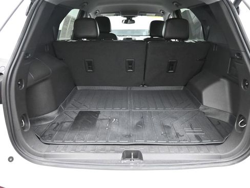 Certified 2024 Chevrolet Equinox Premier AWD/4WD image 10