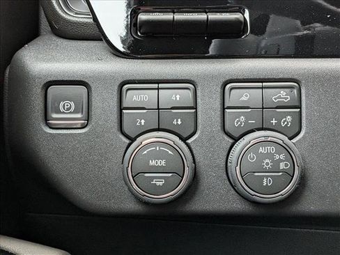 New 2026 Chevrolet Silverado 1500 ZR2 AWD/4WD image 14